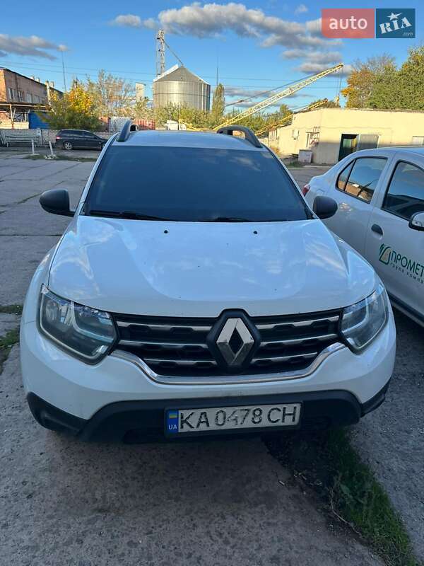 Внедорожник / Кроссовер Renault Duster 2021 в 