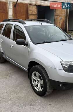 Внедорожник / Кроссовер Renault Duster 2010 в 