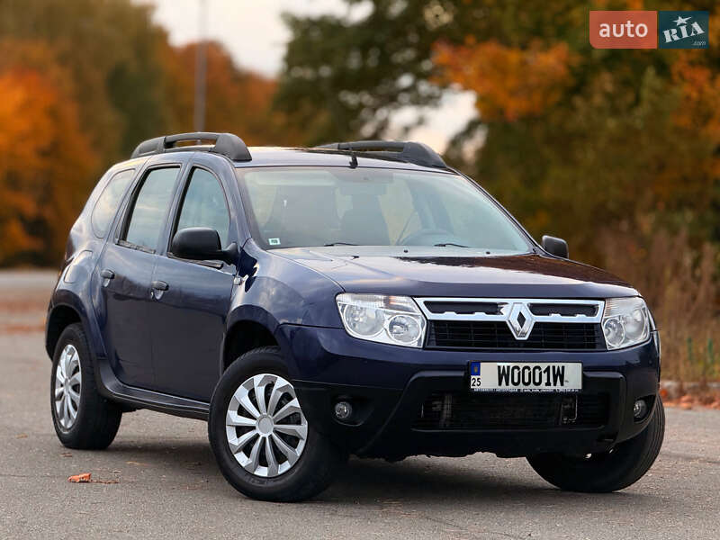 Внедорожник / Кроссовер Renault Duster 2010 в Мене