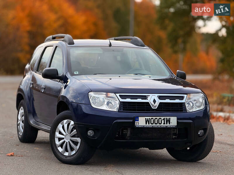 Внедорожник / Кроссовер Renault Duster 2010 в Мене