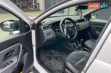 Внедорожник / Кроссовер Renault Duster 2021 в Ужгороде