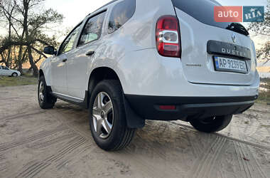 Позашляховик / Кросовер Renault Duster 2017 в  фото 18 Позашляховик / Кросовер Renault Duster 2017 в