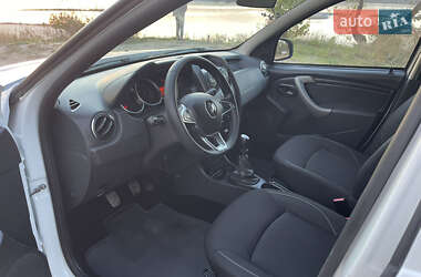 Позашляховик / Кросовер Renault Duster 2017 в  фото 23 Позашляховик / Кросовер Renault Duster 2017 в