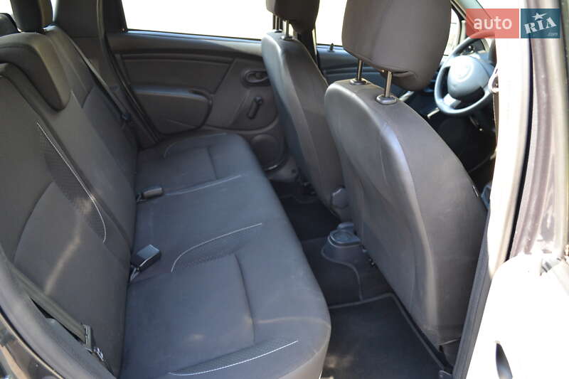 Позашляховик / Кросовер Renault Duster 2016 в Харкові фото 9 Позашляховик / Кросовер Renault Duster 2016 в Харкові