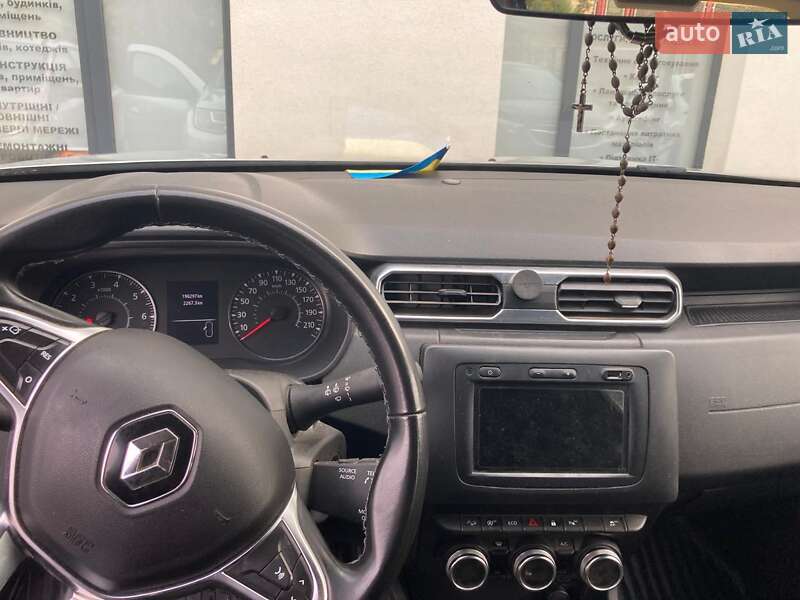 Внедорожник / Кроссовер Renault Duster 2019 в Ужгороде