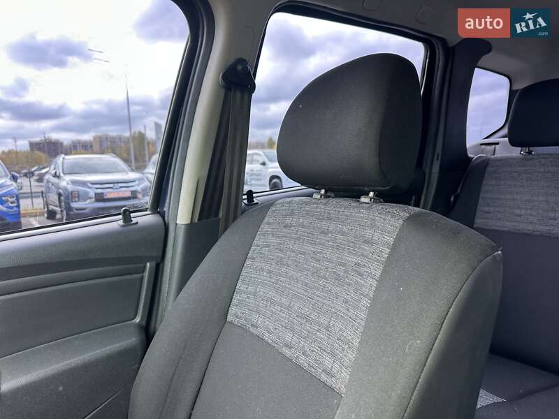 Позашляховик / Кросовер Renault Duster 2013 в Києві фото 20 Позашляховик / Кросовер Renault Duster 2013 в Києві