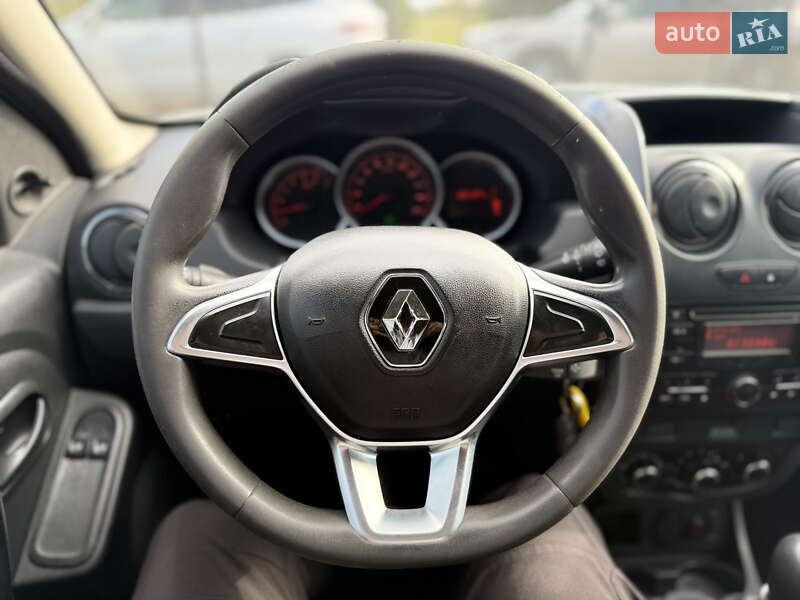 Внедорожник / Кроссовер Renault Duster 2017 в Одессе