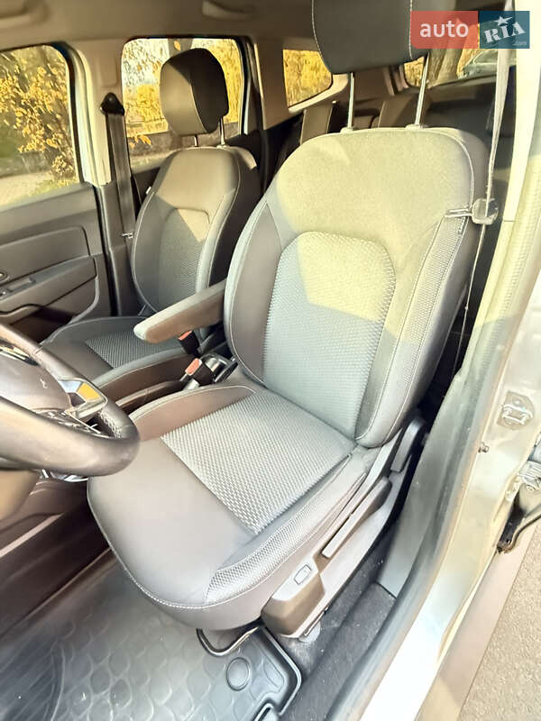 Позашляховик / Кросовер Renault Duster 2019 в Києві