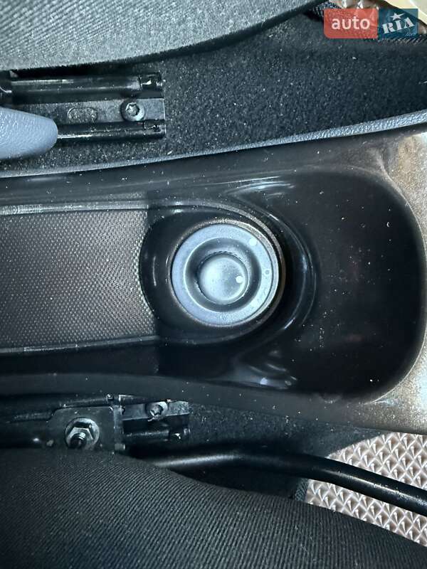 Внедорожник / Кроссовер Renault Duster 2010 в Борисполе фото 72 Внедорожник / Кроссовер Renault Duster 2010 в Борисполе