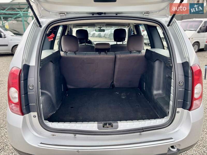 Внедорожник / Кроссовер Renault Duster 2011 в Сумах