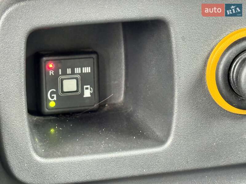 Внедорожник / Кроссовер Renault Duster 2011 в Сумах