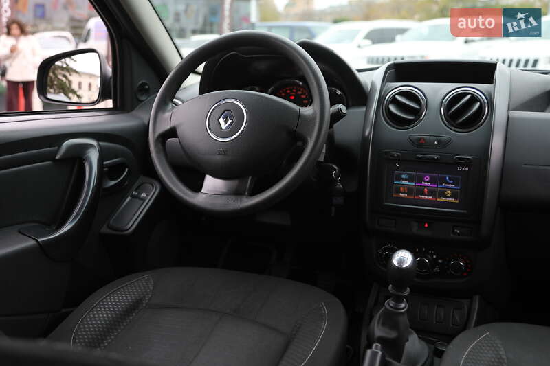 Внедорожник / Кроссовер Renault Duster 2016 в Харькове фото 11 Внедорожник / Кроссовер Renault Duster 2016 в Харькове