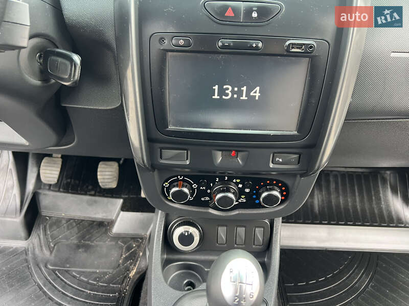 Внедорожник / Кроссовер Renault Duster 2016 в Кривом Роге