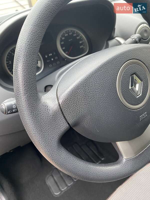 Внедорожник / Кроссовер Renault Duster 2013 в Киеве фото 4 Внедорожник / Кроссовер Renault Duster 2013 в Киеве