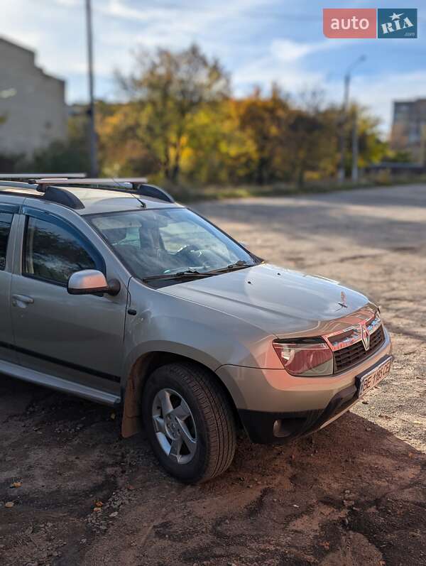 Позашляховик / Кросовер Renault Duster 2010 в Первомайську