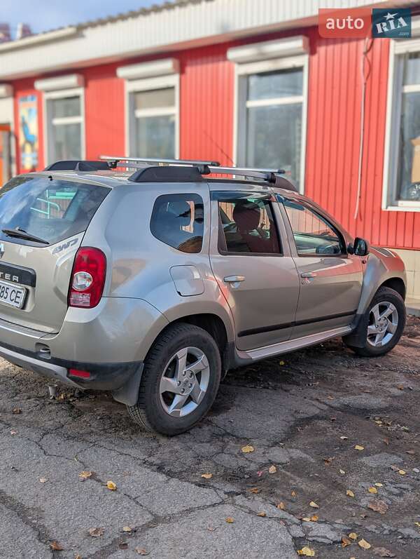 Позашляховик / Кросовер Renault Duster 2010 в Первомайську
