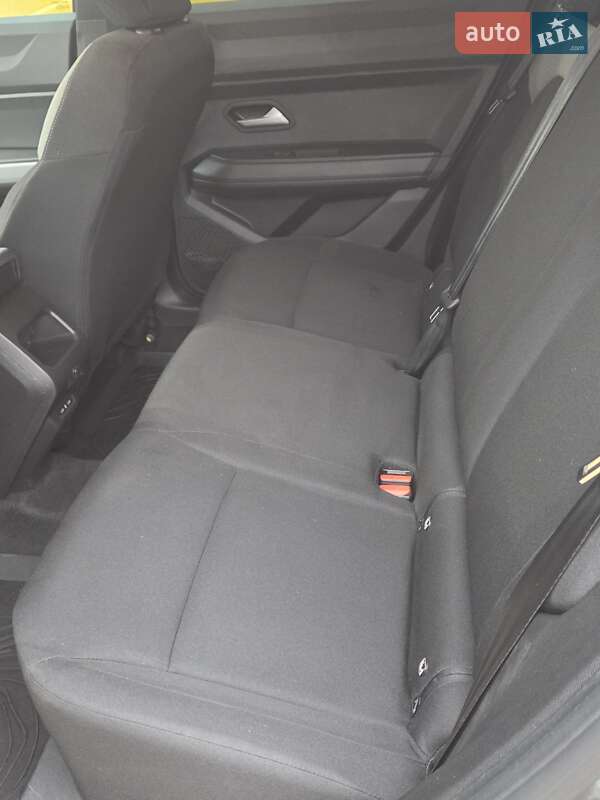 Внедорожник / Кроссовер Renault Duster 2025 в Днепре фото 10 Внедорожник / Кроссовер Renault Duster 2025 в Днепре