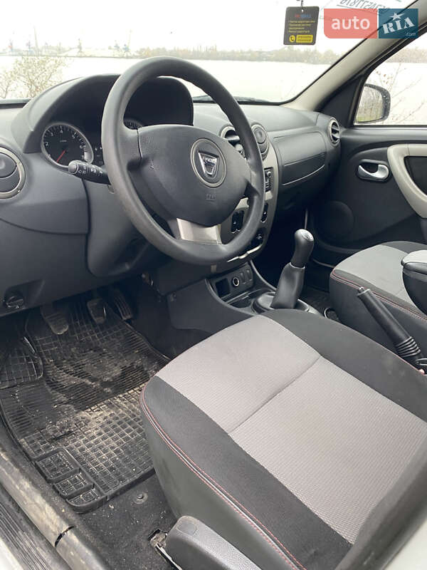 Внедорожник / Кроссовер Renault Duster 2013 в Днепре