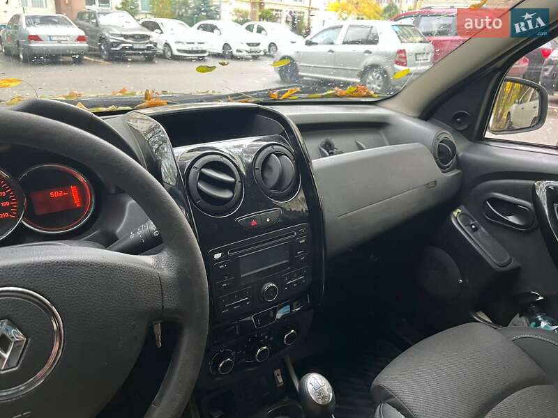 Внедорожник / Кроссовер Renault Duster 2015 в Киеве