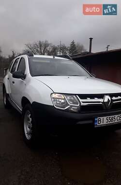 Внедорожник / Кроссовер Renault Duster 2016 в Полтаве