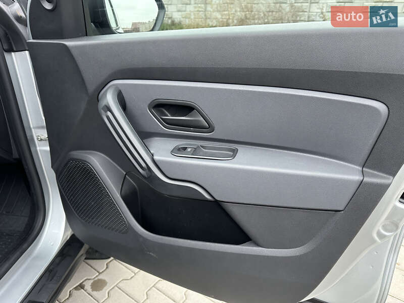 Внедорожник / Кроссовер Renault Duster 2020 в Киеве