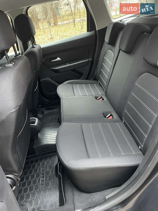 Внедорожник / Кроссовер Renault Duster 2018 в Киеве фото 17 Внедорожник / Кроссовер Renault Duster 2018 в Киеве