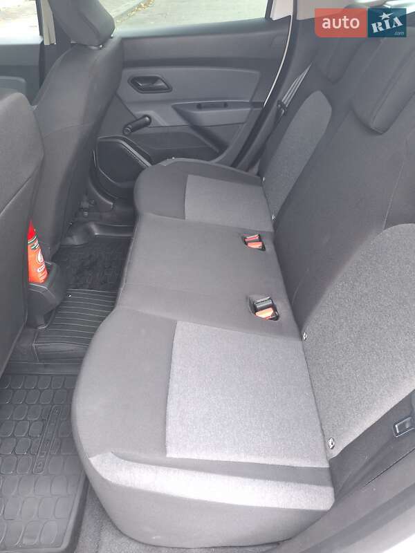 Внедорожник / Кроссовер Renault Duster 2021 в Запорожье