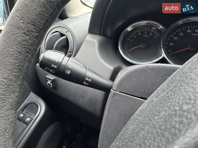 Внедорожник / Кроссовер Renault Duster 2015 в Киеве