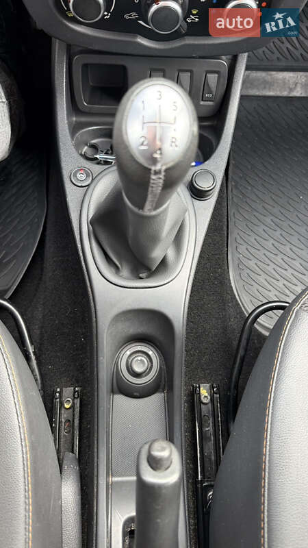 Позашляховик / Кросовер Renault Duster 2017 в Києві