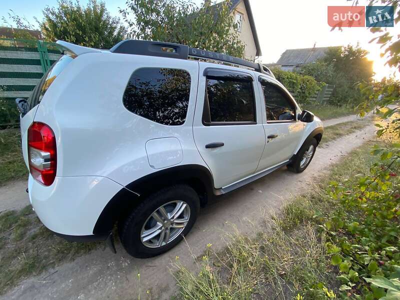 Внедорожник / Кроссовер Renault Duster 2017 в Киеве