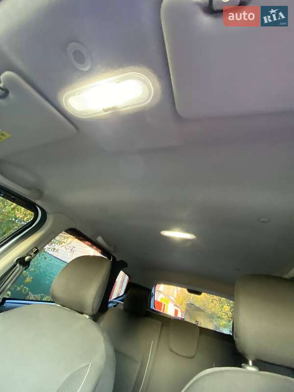 Внедорожник / Кроссовер Renault Duster 2017 в Киеве