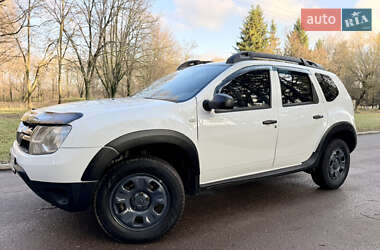 Внедорожник / Кроссовер Renault Duster 2017 в Ромнах