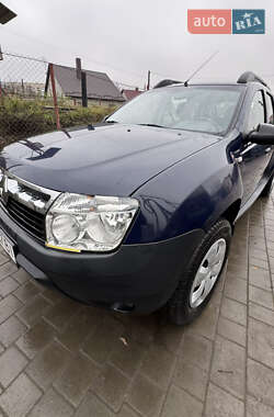 Внедорожник / Кроссовер Renault Duster 2013 в Остроге