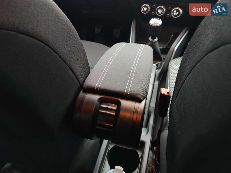 Внедорожник / Кроссовер Renault Duster 2018 в Киеве фото 34 Внедорожник / Кроссовер Renault Duster 2018 в Киеве