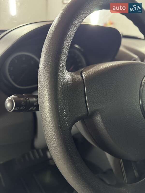 Внедорожник / Кроссовер Renault Duster 2010 в Киеве фото 5 Внедорожник / Кроссовер Renault Duster 2010 в Киеве