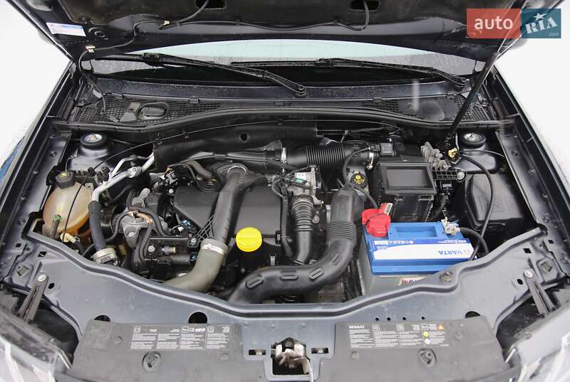 Внедорожник / Кроссовер Renault Duster 2016 в Харькове