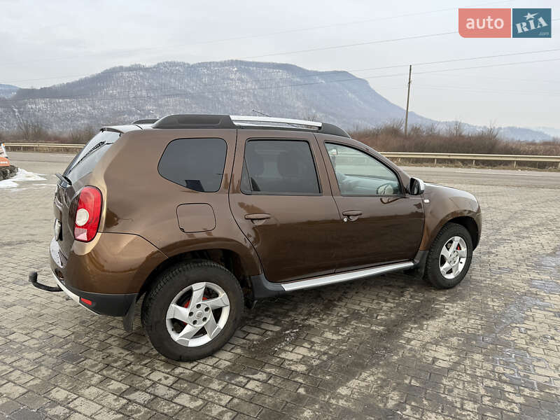 Внедорожник / Кроссовер Renault Duster 2010 в Хусте фото 6 Внедорожник / Кроссовер Renault Duster 2010 в Хусте