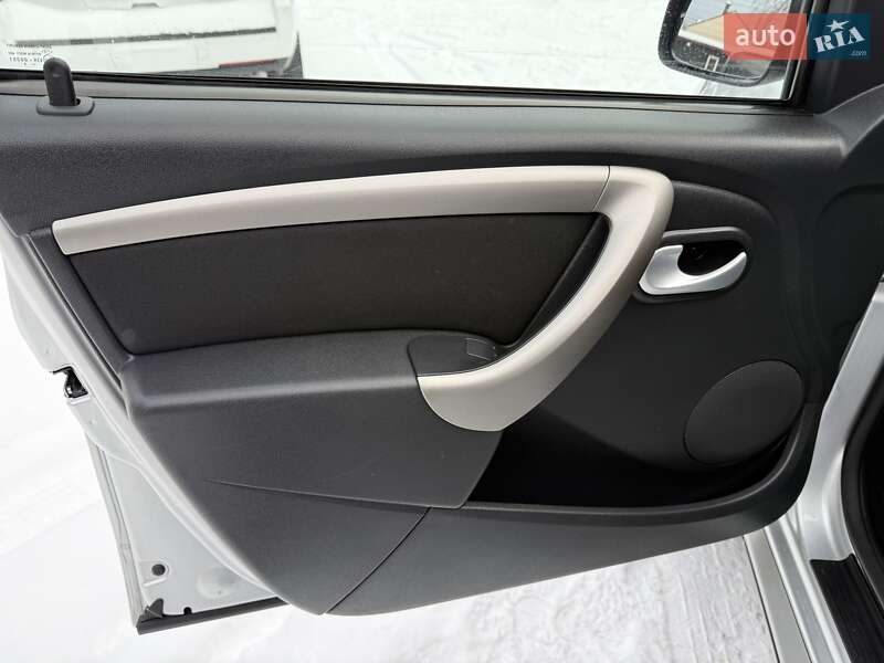 Внедорожник / Кроссовер Renault Duster 2013 в Виннице фото 34 Внедорожник / Кроссовер Renault Duster 2013 в Виннице