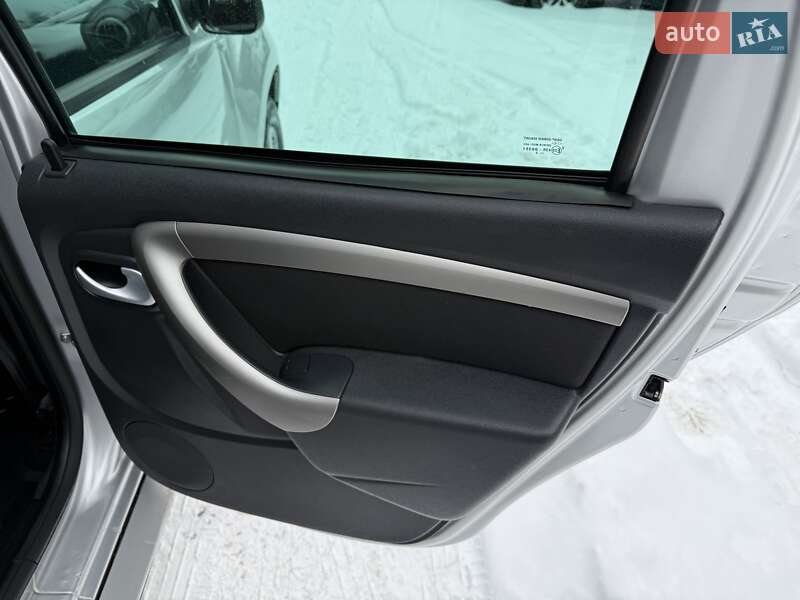 Внедорожник / Кроссовер Renault Duster 2013 в Виннице фото 42 Внедорожник / Кроссовер Renault Duster 2013 в Виннице