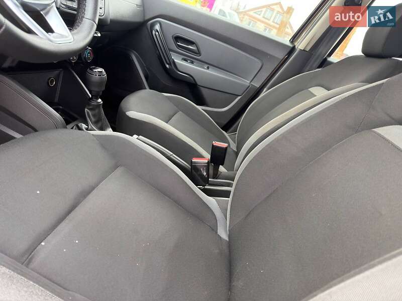 Позашляховик / Кросовер Renault Duster 2019 в Охтирці фото 22 Позашляховик / Кросовер Renault Duster 2019 в Охтирці