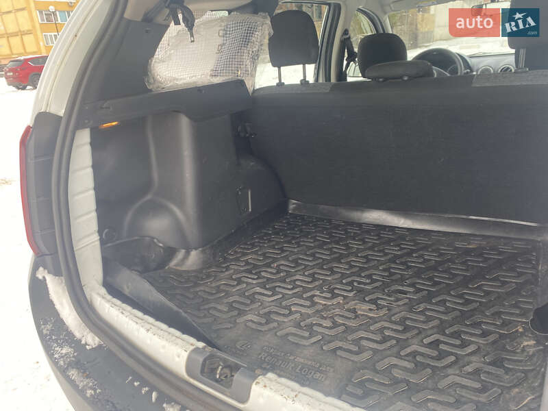 Внедорожник / Кроссовер Renault Duster 2011 в Славутиче фото 18 Внедорожник / Кроссовер Renault Duster 2011 в Славутиче