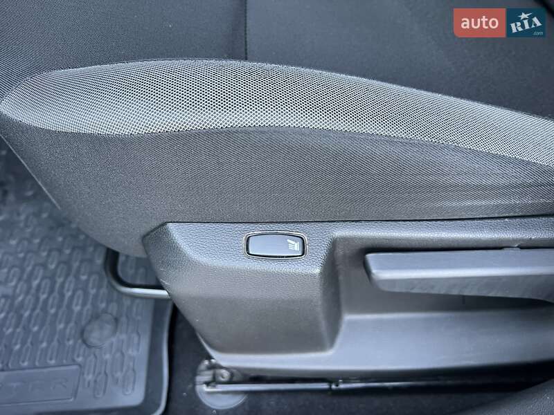 Позашляховик / Кросовер Renault Duster 2020 в Києві