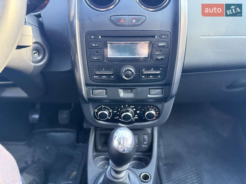 Внедорожник / Кроссовер Renault Duster 2017 в Запорожье фото 22 Внедорожник / Кроссовер Renault Duster 2017 в Запорожье