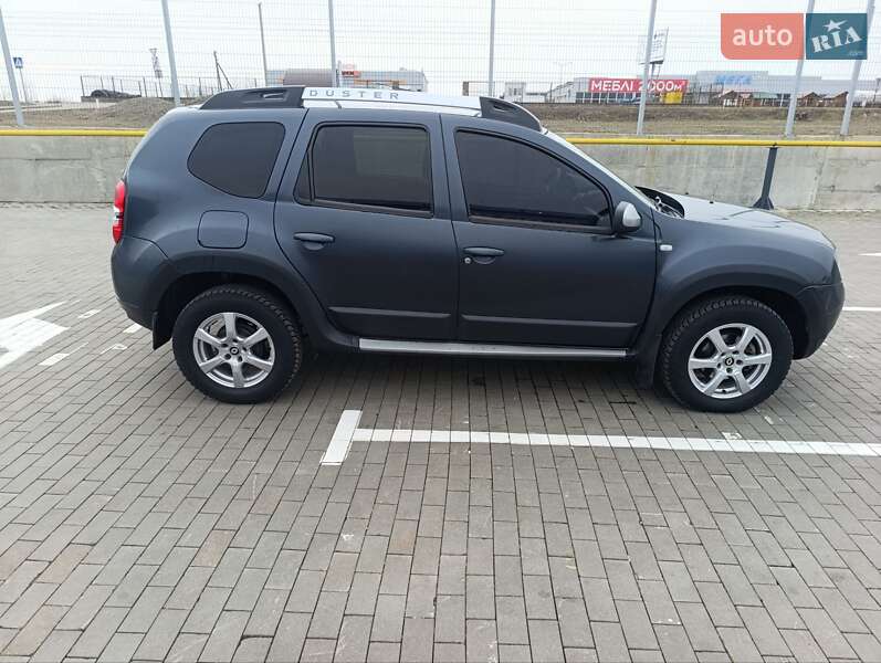 Внедорожник / Кроссовер Renault Duster 2016 в Первомайске