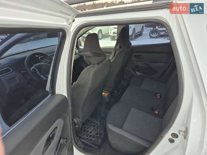 Внедорожник / Кроссовер Renault Duster 2021 в Киеве