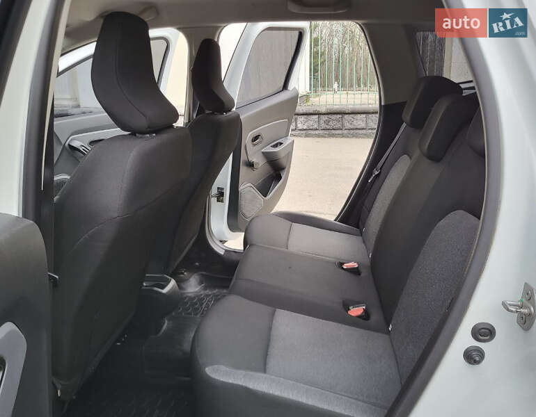 Позашляховик / Кросовер Renault Duster 2021 в Жовтих Водах фото 29 Позашляховик / Кросовер Renault Duster 2021 в Жовтих Водах