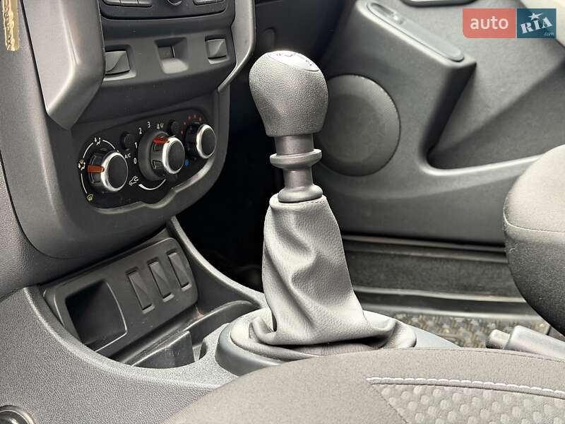 Внедорожник / Кроссовер Renault Duster 2017 в Одессе фото 43 Внедорожник / Кроссовер Renault Duster 2017 в Одессе