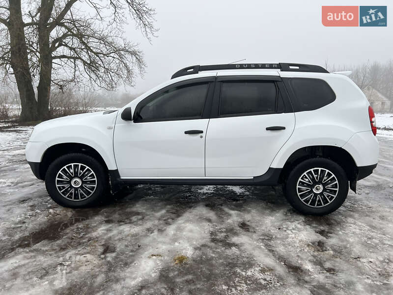 Позашляховик / Кросовер Renault Duster 2017 в Карлівці
