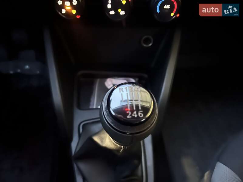 Позашляховик / Кросовер Renault Duster 2020 в Києві