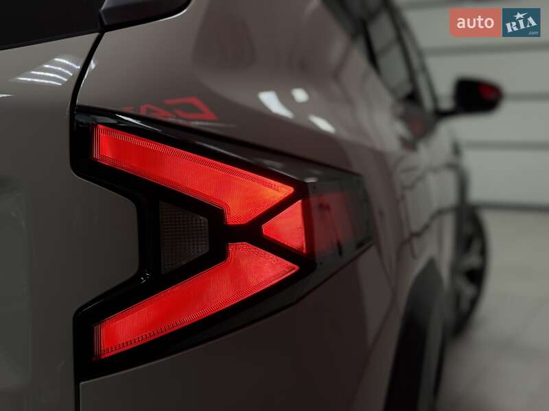 Позашляховик / Кросовер Renault Duster 2025 в Тернополі